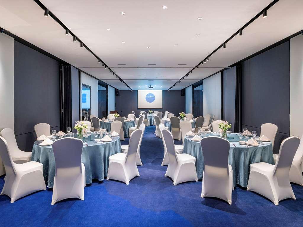 Novotel Yangzhou City Center Servicios foto