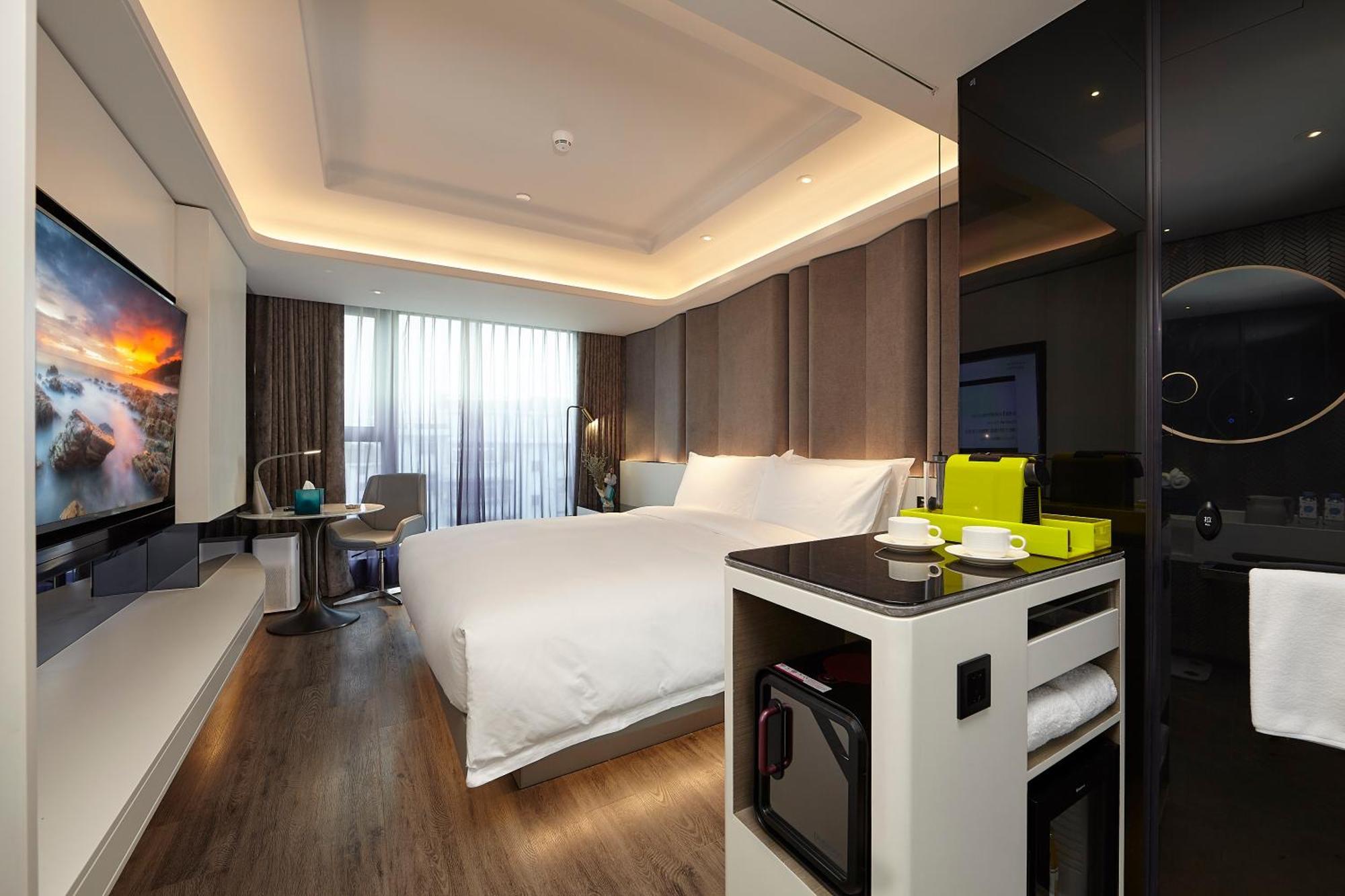 Novotel Yangzhou City Center Exterior foto